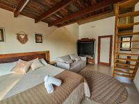 Maisonette Studio