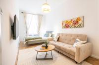 Charming & Cozy Central Apartment in the King Street - B&B Budapest