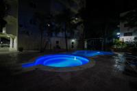 Beachside Hideaway 2BR 2B Apt w Pool Balcony And Elevator - Bed and Breakfast Juan Dolio