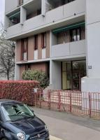 Giardino terrazzo privato bilocale moderno vicino metropolitana comodo per NIGUARDA e CENTRO - Chambres d’hôtes Milan
