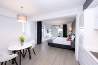 Estudio con sofá cama