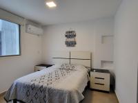 Appartement 2 Chambres avec Balcon et Vue sur la Mer