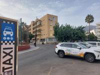 Estudio con Piscina y Parking, Playa a 4 Min a Pie, Tren a 2 Min - B&B Fuengirola