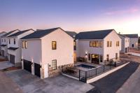 Sand Hollow Hangout - B&B Hurricane