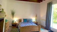 Maison piscine, jardin privatifs - Bed and Breakfast Origne