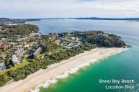 The Helm 8 hear the waves from Shoal Bay Beach - B&B Shallow Bay