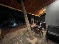 Rocks beach house - Bed and Breakfast