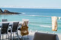 Beach Bliss - Beachfront Luxury with Ocean Views - Ferienwohnung Mollymook