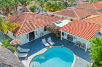 Casa Prikichi, Jan Thiel , gated park, private pool and close to the beach - B&B Jan Thiel