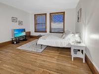Quiet Studio On Grand - Heart Of Downtown! - Bed and Breakfast Des Moines
