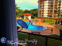 Laguna Damai Homestay PD - 2BR, Ground Floor, Near Beach, Pool, Astro, Netflix, WiFi - Ferienwohnung Port Dickson