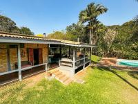 Casa térrea de alto padrão com piscina e cozinha de cinema na Granja Viana - Chambres d'hôtes Jandira