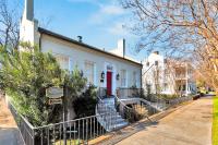 Wilkins Townhouse - 3 Bed, 3 Bath, Walk to Downtown - B&B Natchez