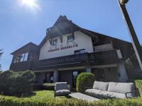 B6 - Urlaubsmagie - Inmitten der Sächsischen Schweiz mit Balkon mit Ausblick auf die Sandsteine - B&B Sebnitz