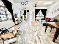 Entire Residential House Alma Bukit Mertajam Spacious 4 bedroom - Chambres d'hôtes Bukit Mertajam