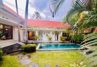 Location! Berawa beach 3bdr Spacious pool villa! - Chambres d’hôtes Canggu