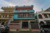 RK appartment 3 bedroom with kitchen and balcony - B&B Varanasi