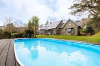 Luxury House on Seafront - B&B Curryglass