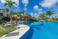 2BR Apt with Lagoon View in Puerto Aventuras - B&B
