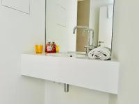 Five-Bedroom Premium Apartment