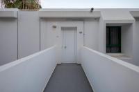 2BR Terrace House - Pool & Solarium - B&B