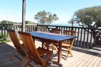 Sea and Mountain View Apartment - B&B