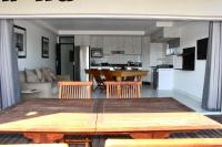 Sea and Mountain View Apartment - B&B Città del Capo