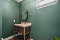 Pool Table, BBQ, Walking Distance to Local Gems - B&B Orlando