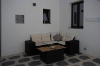 FACCI RI LUNA - B&B Nicolosi