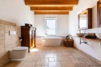 Privat Apartment- Near Strasbourg, Baden Baden - B&B Rheinau