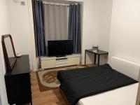 New flat, own bathroom, sitting room & large bedroom - Walsall - Ferienwohnung