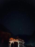 Trippy Homestay - B&B