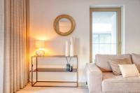 Sunny Seaview Sanctuary in Ostend w Parking - Ferienwohnung Ostende