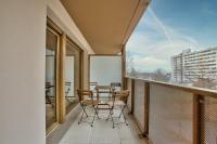 Chambre privée dans un appartement en colocation, parking gratuit - B&B Bagneux