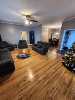 Family Cove Beach House - B&B Ortonville