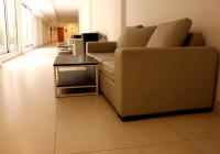 Amplio monoambiente con piscina - B&B