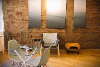 HOM I Amplio y luminoso Departamento en Barrio Lastarria - B&B