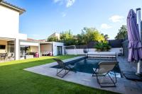 Maison Architecte avec Salle de Cinéma - B&B Gigean