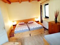 Ampio Appartamento con 2 Camere da Letto - Piano Terra