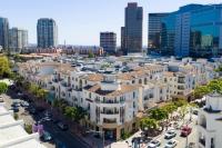 1 Bedroom XL Condo with King bed, Garden View, Parking Included - Bed and Breakfast Los Angeles