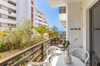 Beachside Apartment By Dream Homes Tenerife - B&B