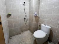 Apt Pinewood 2BR with Pool n Wi-Fi by 2ndHome - B&B Cilimusjangkung