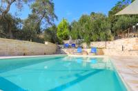 Villa Alkinoos - Bed and Breakfast Gáïos