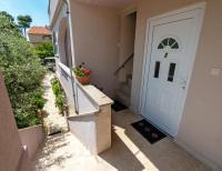 Baja 2 - Ferienwohnung Lopar