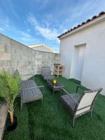 Studio en bas de villa - B&B