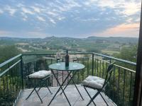 Appartamento panoramico in collina - Chambres d’hôtes