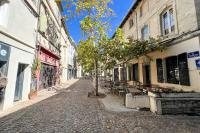 AC - Private Exterior - Duplex Quartier des Artistes - B&B Avignone