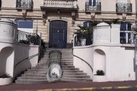 Appt vue parc, avec terrasse - B&B Châtel-Guyon