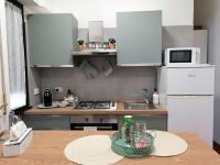 Casa Tor Vergata Metro C 20 min Colosseo - B&B Tor Vergata