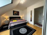 Großzügige Wohnung mit Parkplatz - Bed and Breakfast